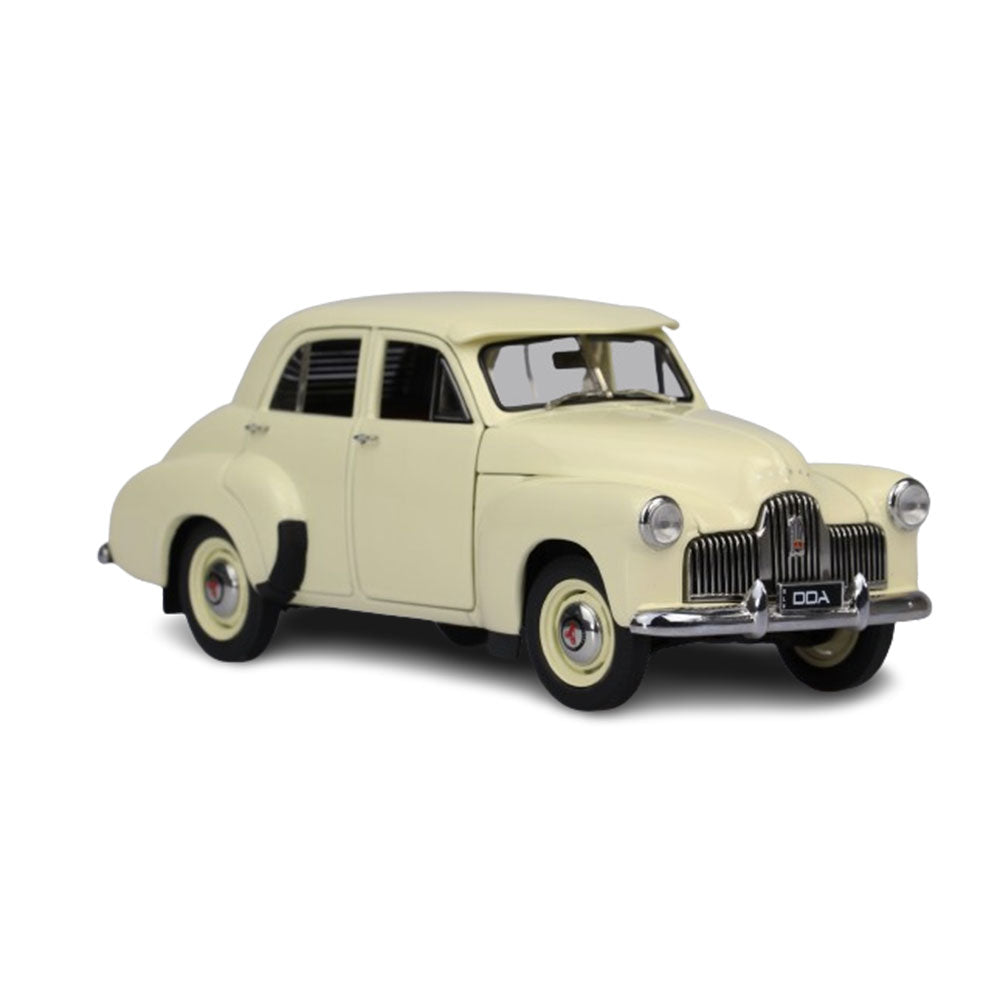 DDA 1948 FX Holden Sedan 1/24スケールモデル